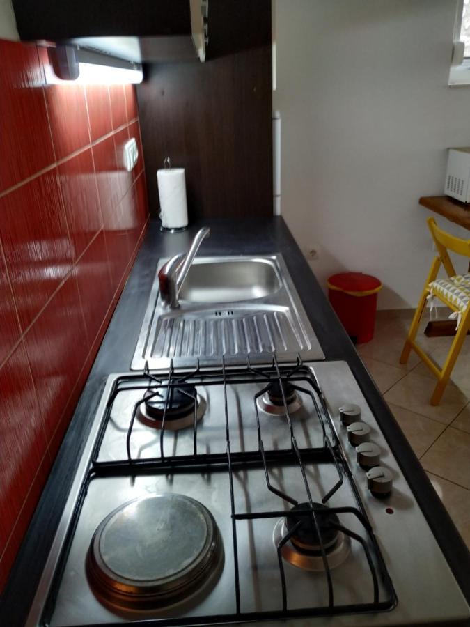 Studio Apartman Violeta II - 50M From The Beach 特罗吉尔 外观 照片