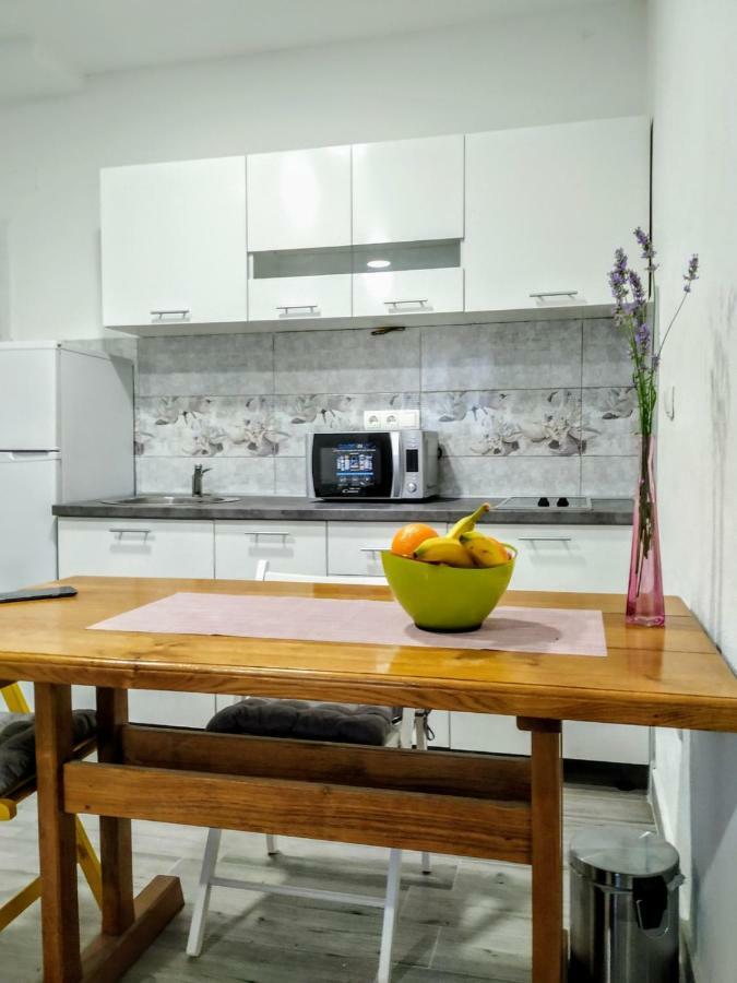 Studio Apartman Violeta II - 50M From The Beach 特罗吉尔 外观 照片